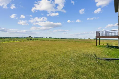 5761 Wall Street Waterloo IA 50701