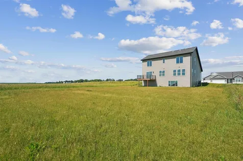 5761 Wall Street Waterloo IA 50701