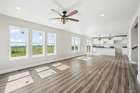 5761 Wall Street Waterloo IA 50701
