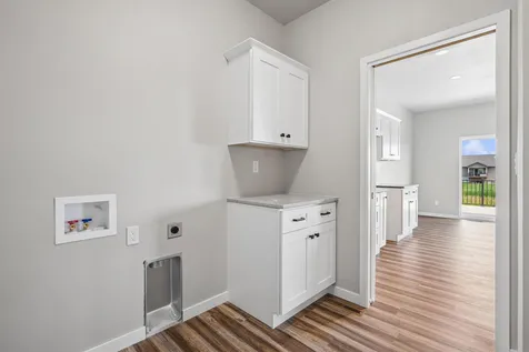 155 Paradise Boulevard Waterloo IA 50701