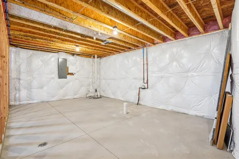 155 Paradise Boulevard Waterloo IA 50701