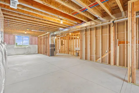 155 Paradise Boulevard Waterloo IA 50701
