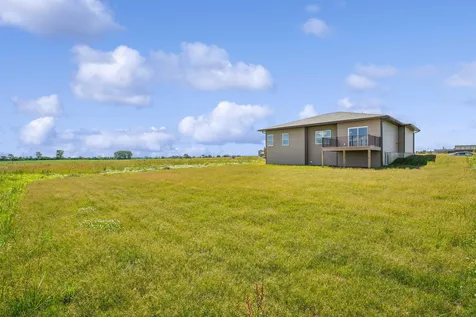 155 Paradise Boulevard Waterloo IA 50701