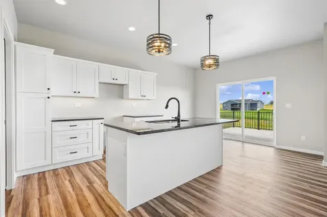 155 Paradise Boulevard Waterloo IA 50701