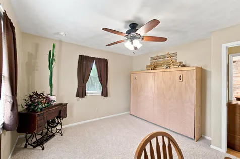 202 Summit Drive Waverly IA 50677