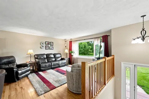 202 Summit Drive Waverly IA 50677