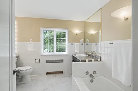 101 Martin Road Waterloo IA 50701