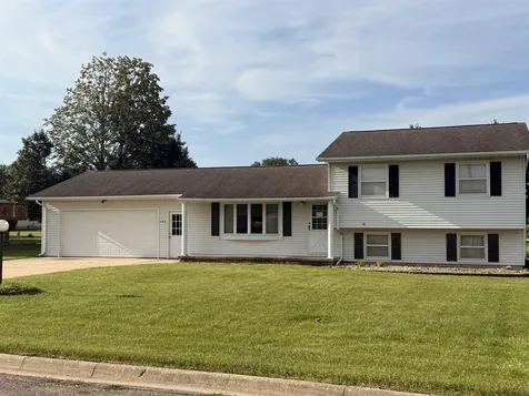 1144 Ainsworth Street Jesup IA 50648