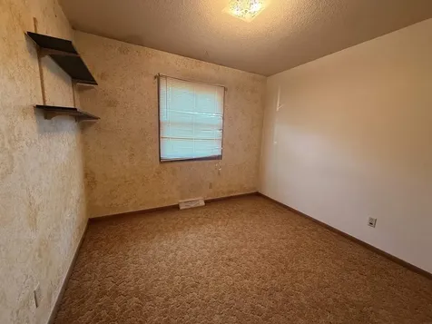 1144 Ainsworth Street Jesup IA 50648