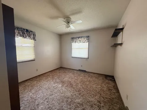 1144 Ainsworth Street Jesup IA 50648