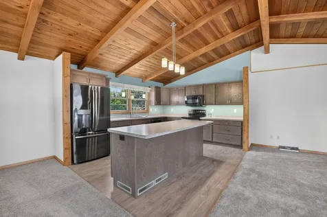 1111 Ellen Street Cedar Falls IA 50613