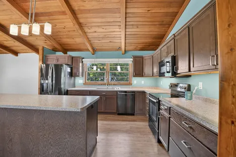 1111 Ellen Street Cedar Falls IA 50613