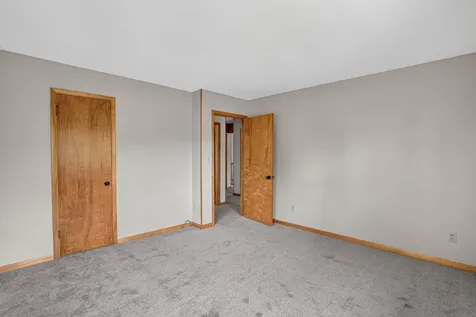 1111 Ellen Street Cedar Falls IA 50613