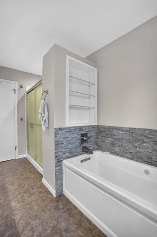 1111 Ellen Street Cedar Falls IA 50613