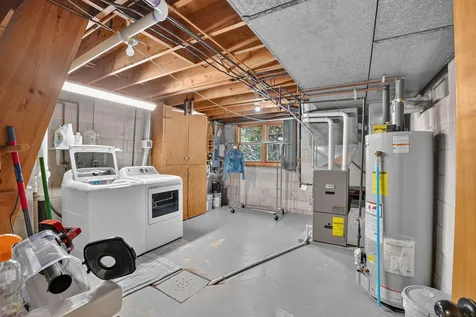 1111 Ellen Street Cedar Falls IA 50613