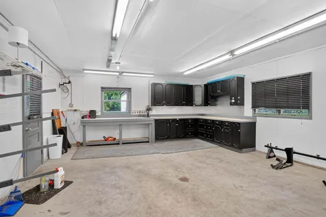 1111 Ellen Street Cedar Falls IA 50613