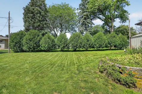 1111 Ellen Street Cedar Falls IA 50613