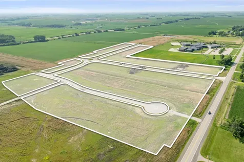 Lot 13 Paradise Estates First Addition Waterloo IA 50701