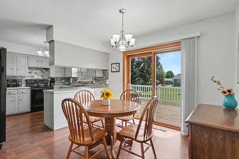 5845 Applewood Drive Waterloo IA 50701