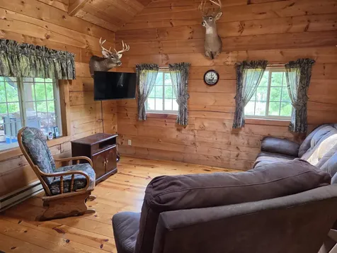 33932 Buck Creek Road Guttenberg IA 52052