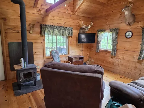 33932 Buck Creek Road Guttenberg IA 52052