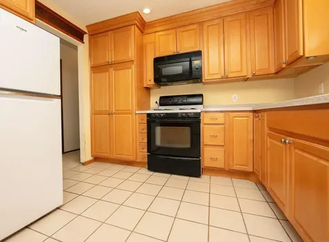 805 9th Avenue NW Waverly IA 50677
