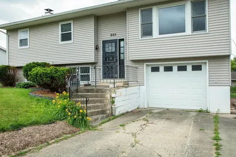 805 9th Avenue NW Waverly IA 50677