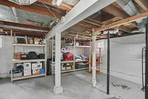 1607 Hawthorne Avenue Waterloo IA 50702