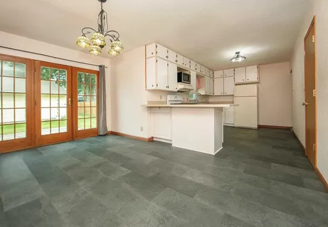 916 Harlington Place Waverly IA 50677