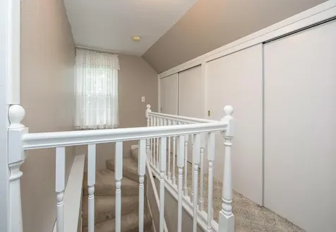 916 Harlington Place Waverly IA 50677
