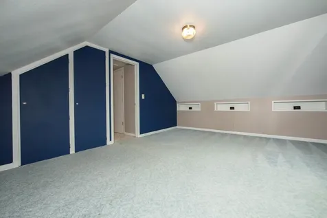 916 Harlington Place Waverly IA 50677