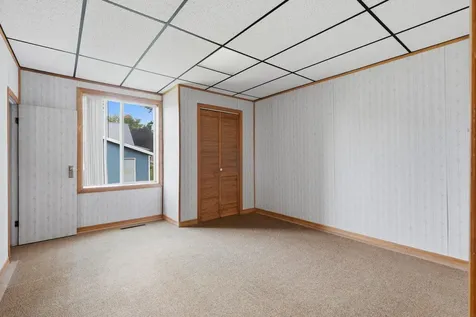 14 Greene Street Walker IA 52352