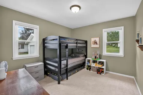 1453 Hammond Avenue Waterloo IA 50702