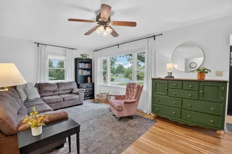1453 Hammond Avenue Waterloo IA 50702