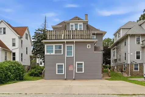 2416 Olive Street Cedar Falls IA 50613