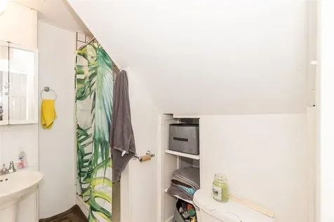 2503 Olive Street Cedar Falls IA 50613