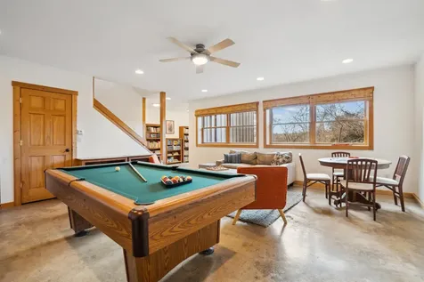 30000 Evergreen Road Elkader IA 52043