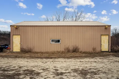 30000 Evergreen Road Elkader IA 52043