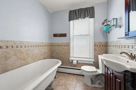 628 1st Avenue W. Dyersville IA 52040