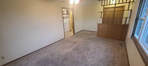 1206 S 52 Highway Guttenberg IA 52052