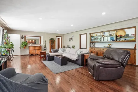 305 Worth Street Lamont IA 50650