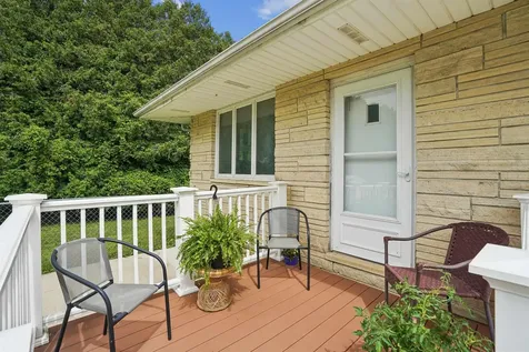 305 Worth Street Lamont IA 50650