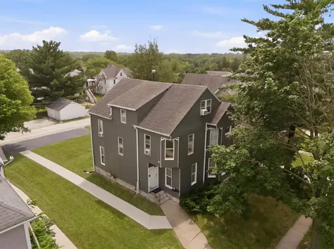 2508 Olive Street Cedar Falls IA 50613