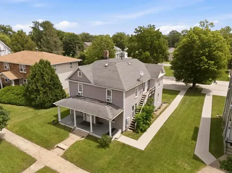 2504 Olive Street Cedar Falls IA 50613