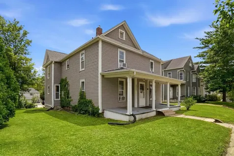 2504 Olive Street Cedar Falls IA 50613