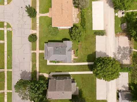2504 Olive Street Cedar Falls IA 50613