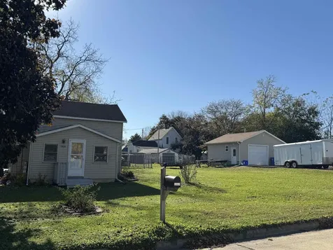 1806 & 1808 Bailey Street Charles City IA 50616