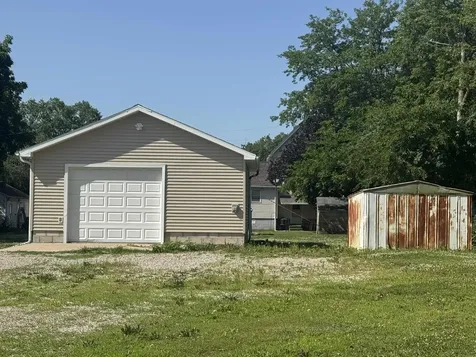 1806 & 1808 Bailey Street Charles City IA 50616