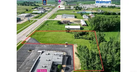 SW 4th Street Waverly IA 50677