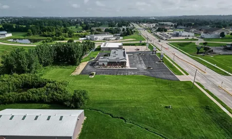 SW 4th Street Waverly IA 50677